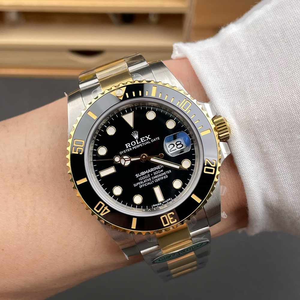최고퀄 RC공장 롤렉스 서브마리너 블랙 다이얼 옐로우 골드 콤비 41mm 126613